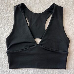 Aepebo Deep V Racer Back Cutout Crop Top